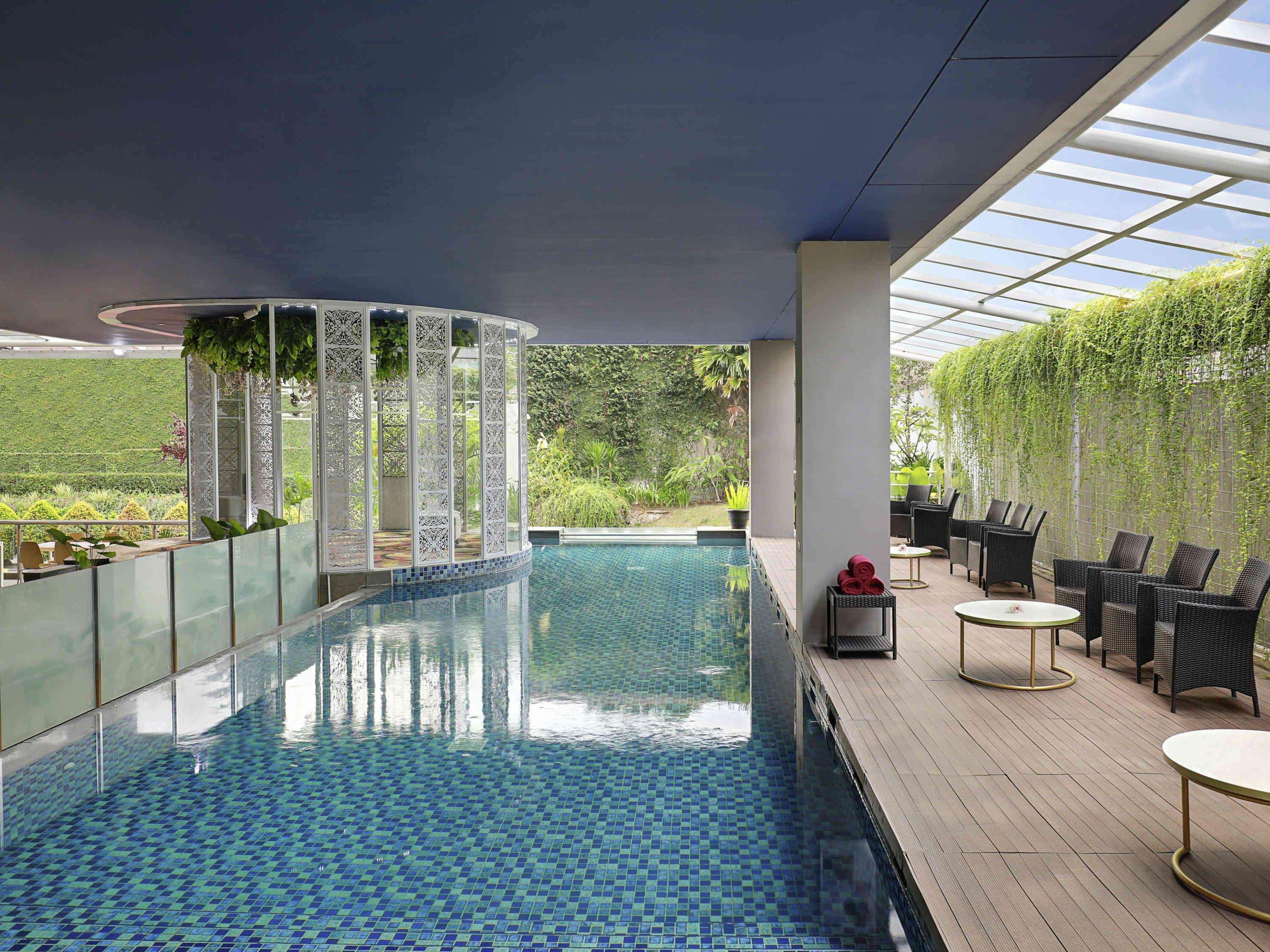 Mercure Bandung Nexa Supratman Exterior foto