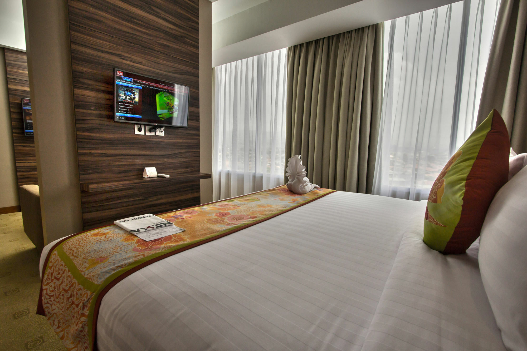 Mercure Bandung Nexa Supratman Exterior foto